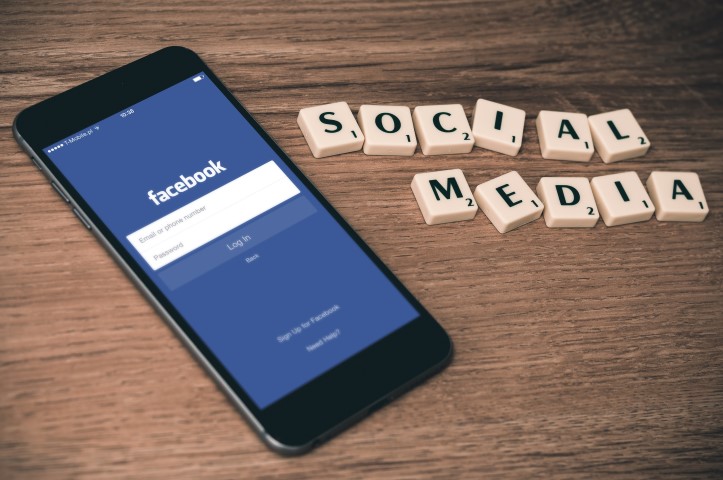 5 Tips for Marketing Your Book on Facebook